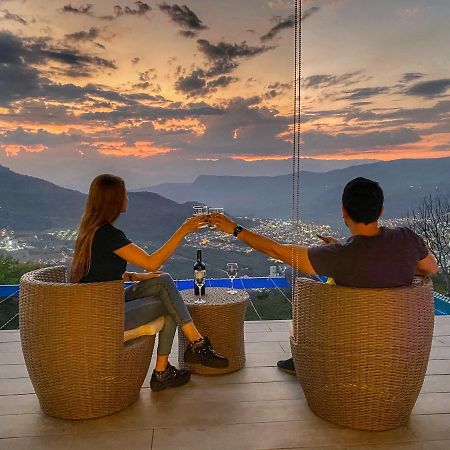 Sunset Palm Lodge Сан-Хиль Экстерьер фото